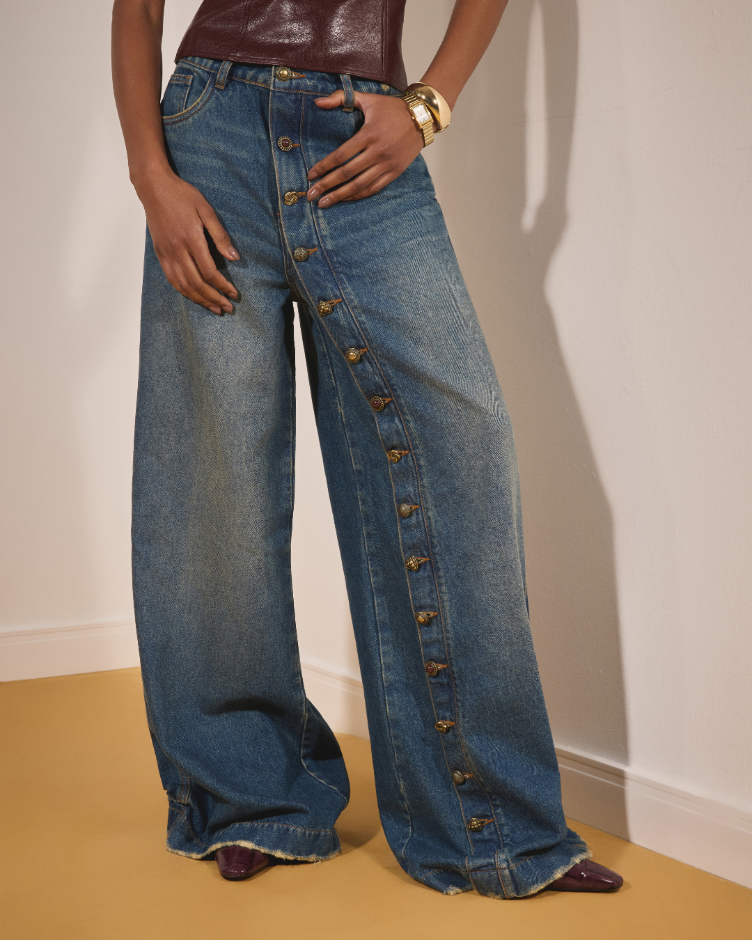 Wide-Leg Denim Trousers with Button Hem Lança Perfume