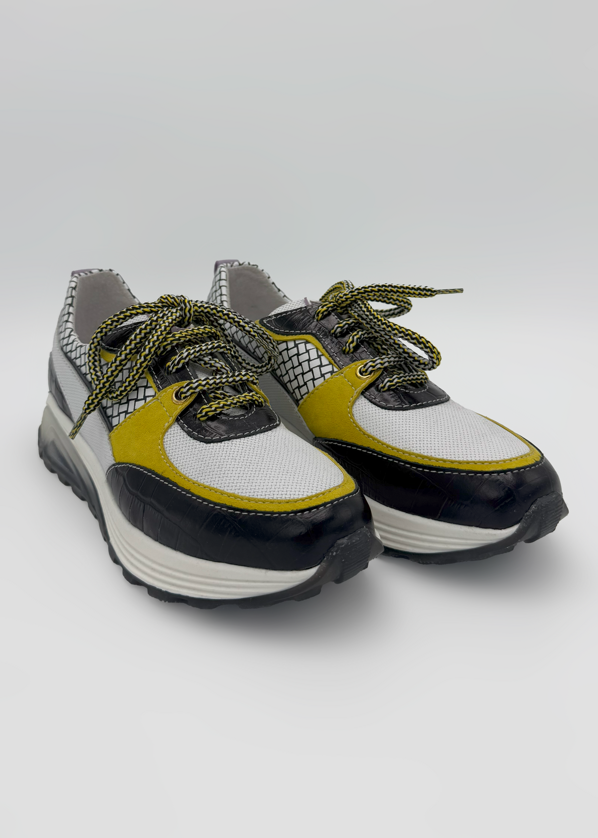 Black and Yellow Sneakers MLV