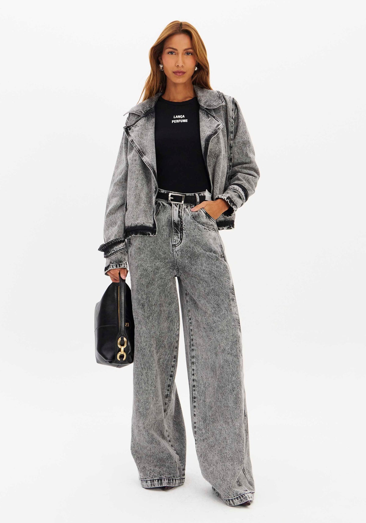Super Baggy Mid-Rise Cotton Jeans Lança Perfume