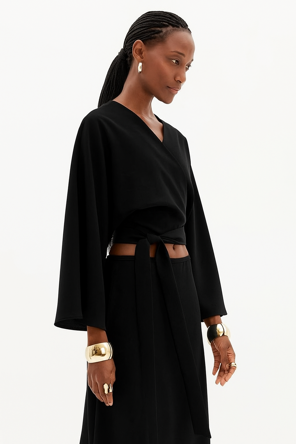 Blusa cropped de manga comprida com atilhos à frente Lança Perfume
