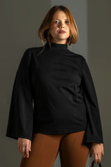 Elegant Blouse with Wide Long Sleeves Quattro Venti