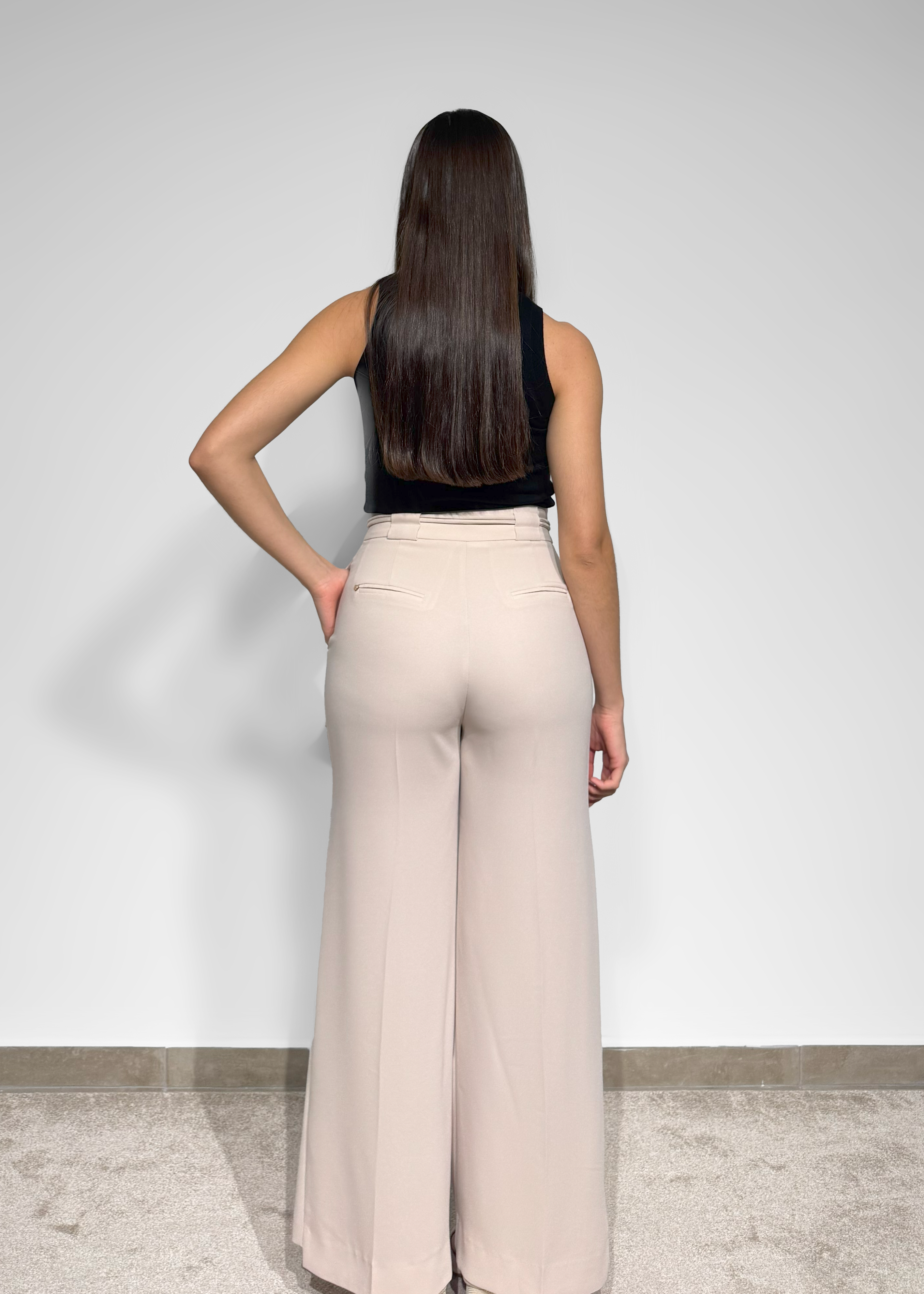 Calça pantalona Silvina Campos
