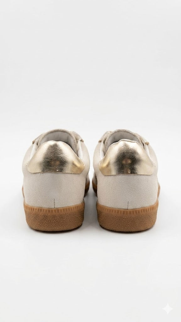 Leather Cursive Logo Sneaker Lança Perfume