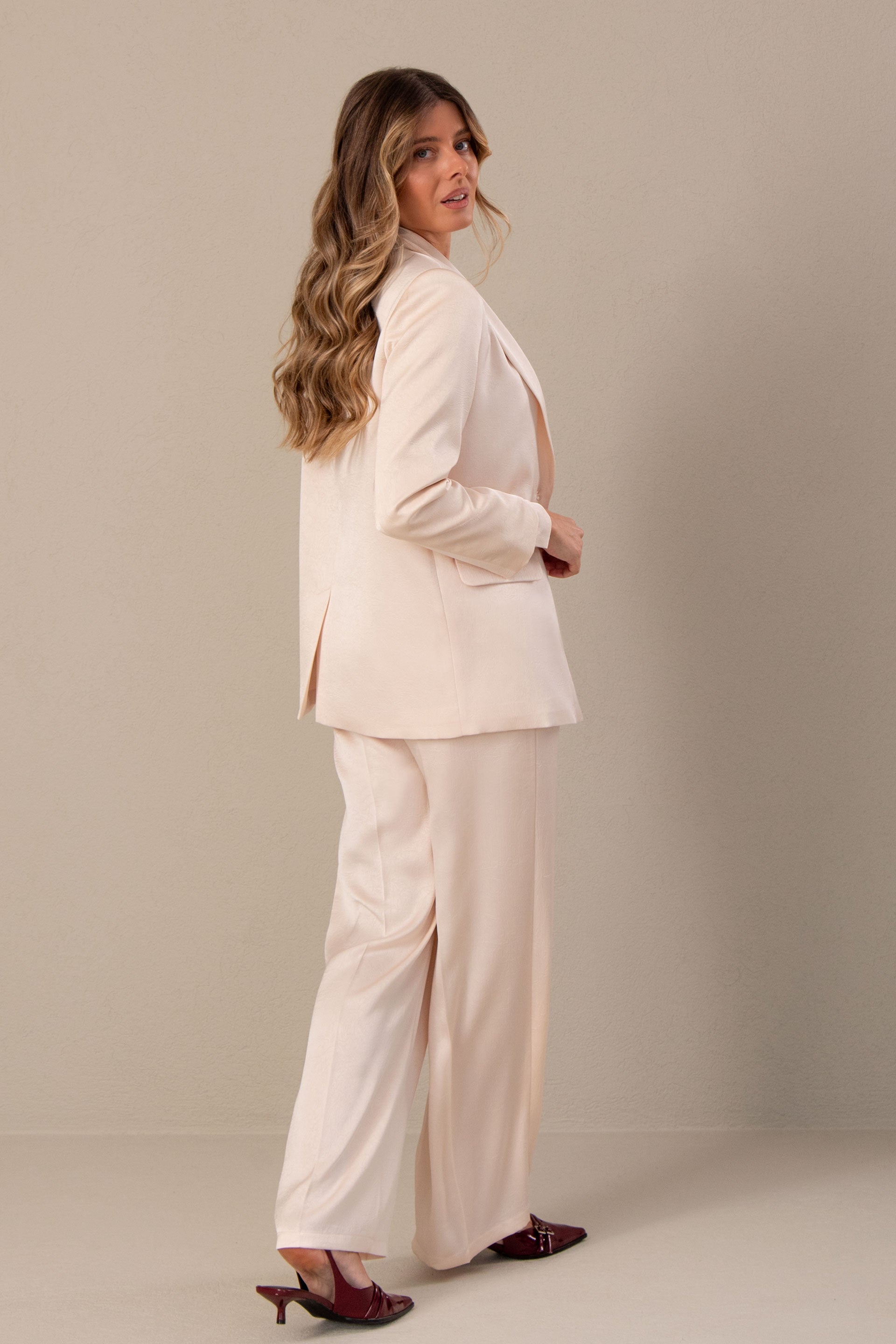 Blazer em tecido acetinado Ferrache