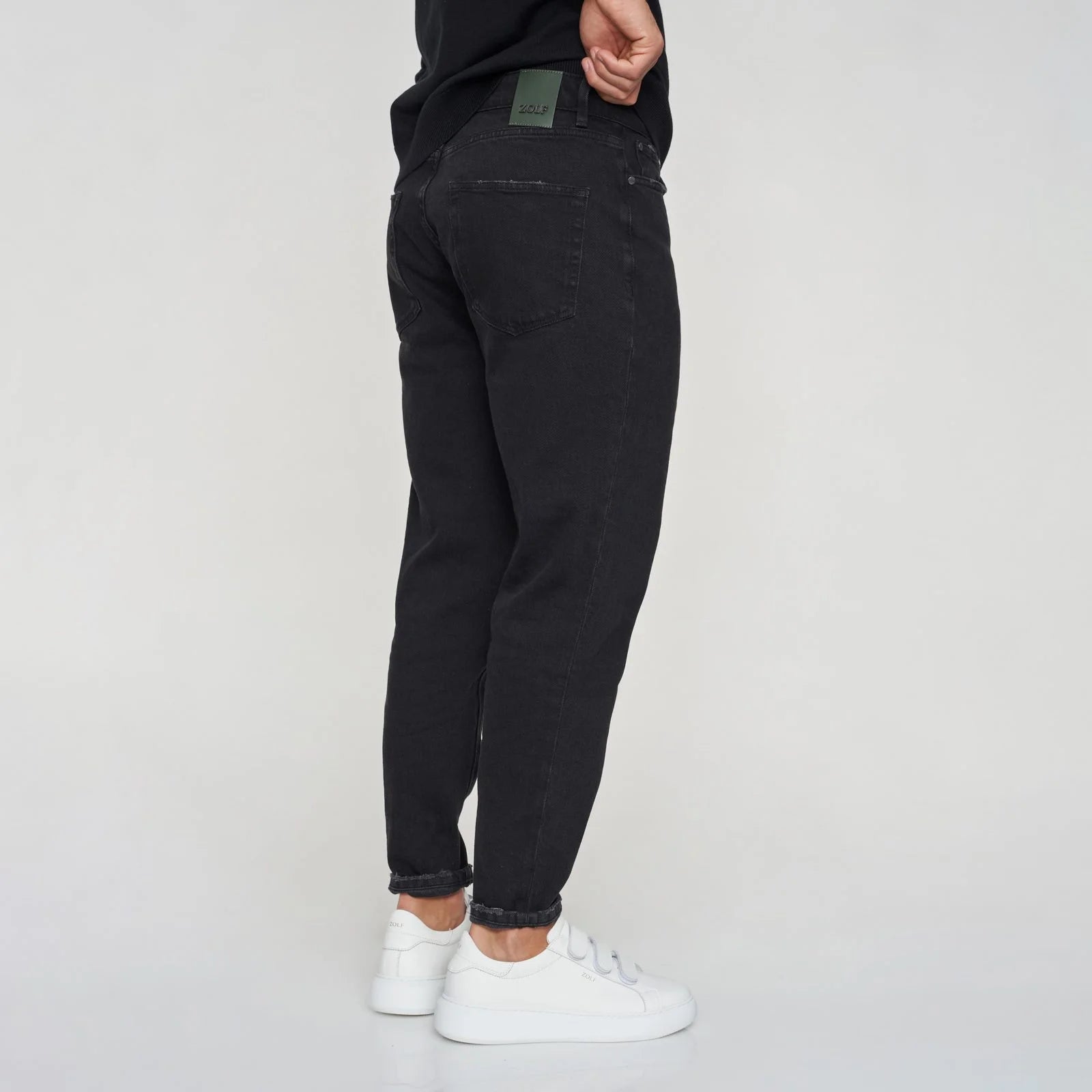 Denim preto tapered Zolf