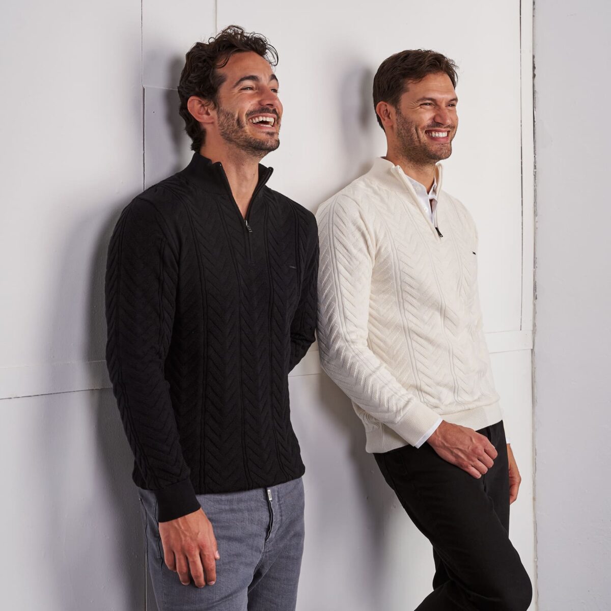 Camisola tricot textura com fecho Zolf