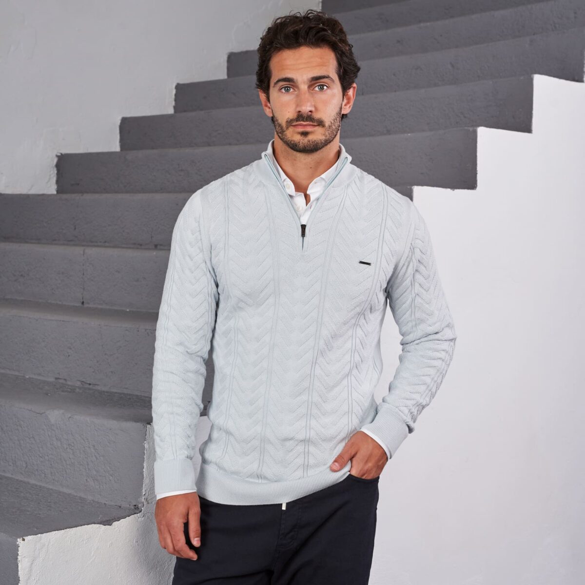 Camisola tricot textura com fecho Zolf