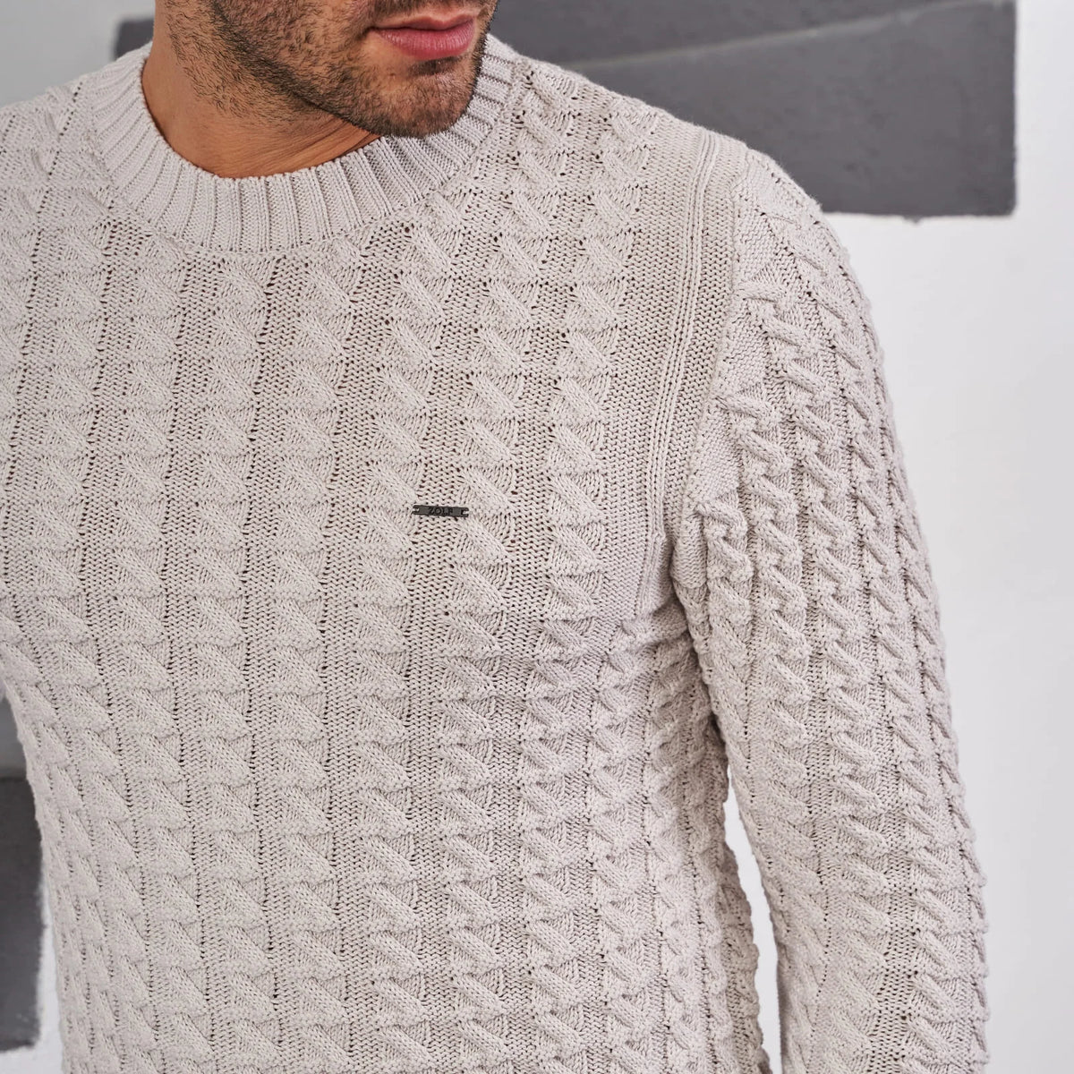 Fine-Knit Signature Detail Cotton Sweater Zolf