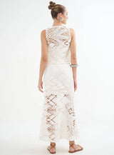 Top confortável estilo crochet Colcci