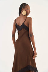 Vestido Midi Slip Colcci em Renda com Acabamento Acetinado