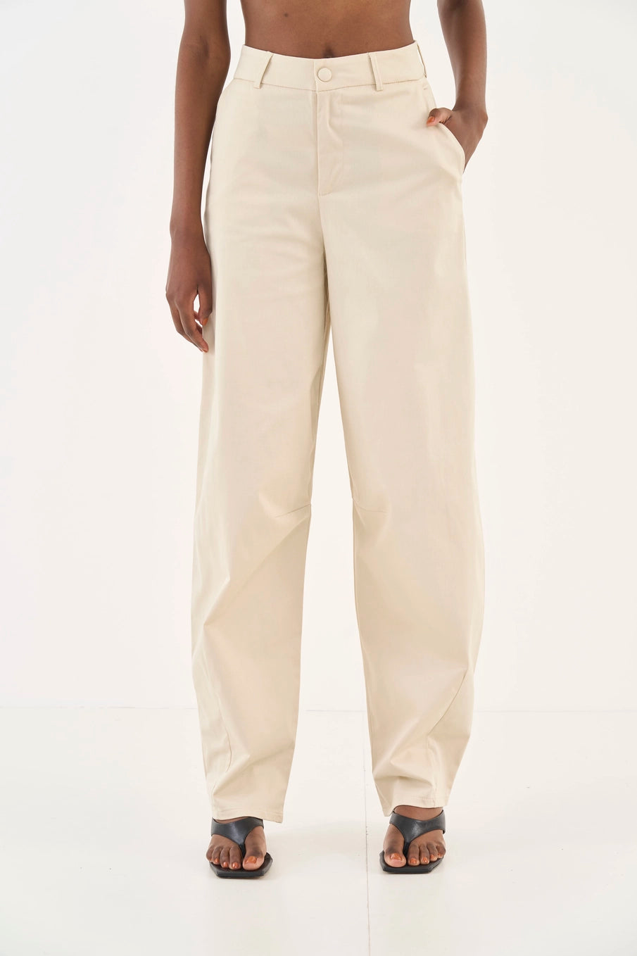 Tailored Barrel-Leg Trousers Colcci