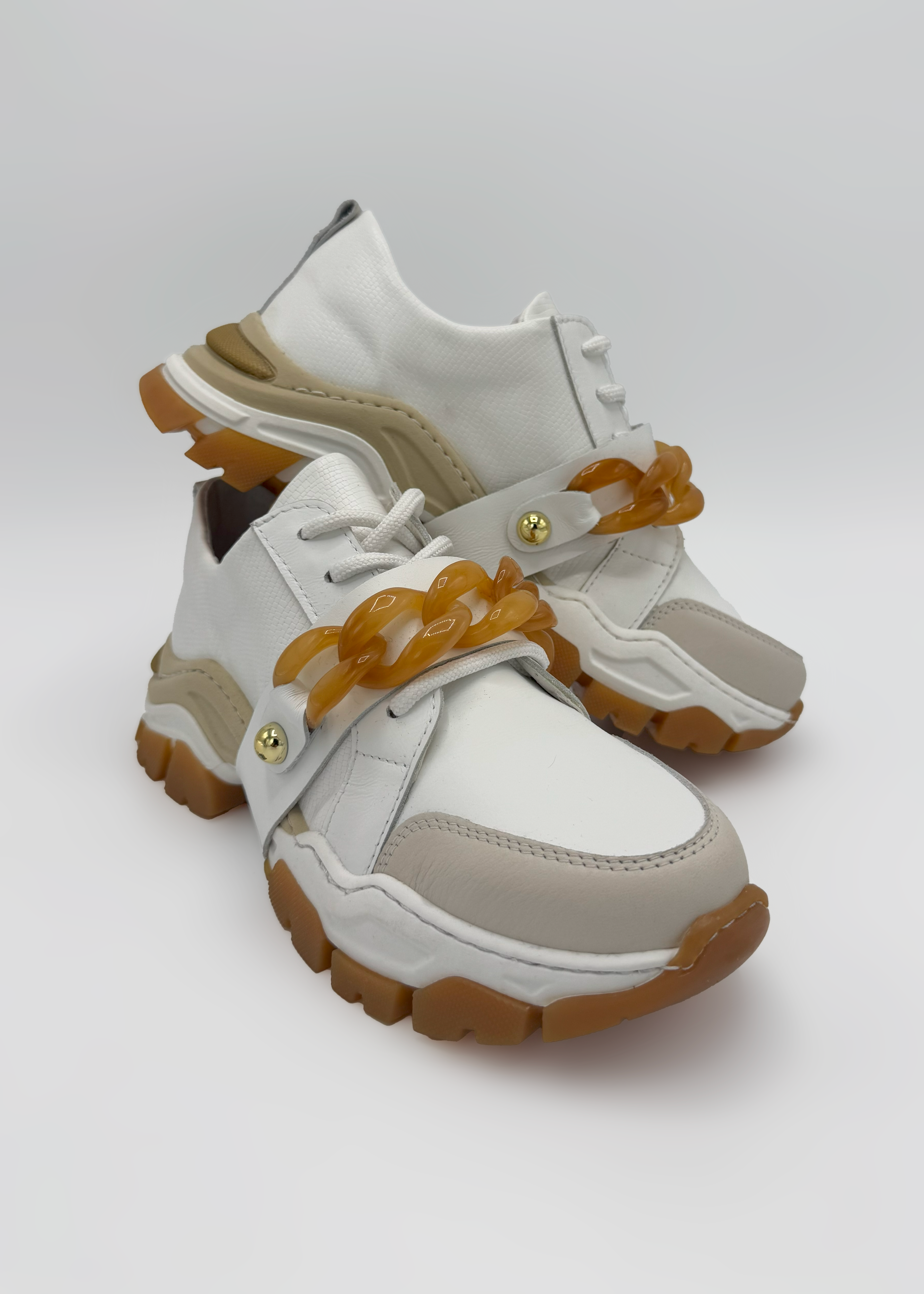 White Sneakers with Chain Detail Ruika