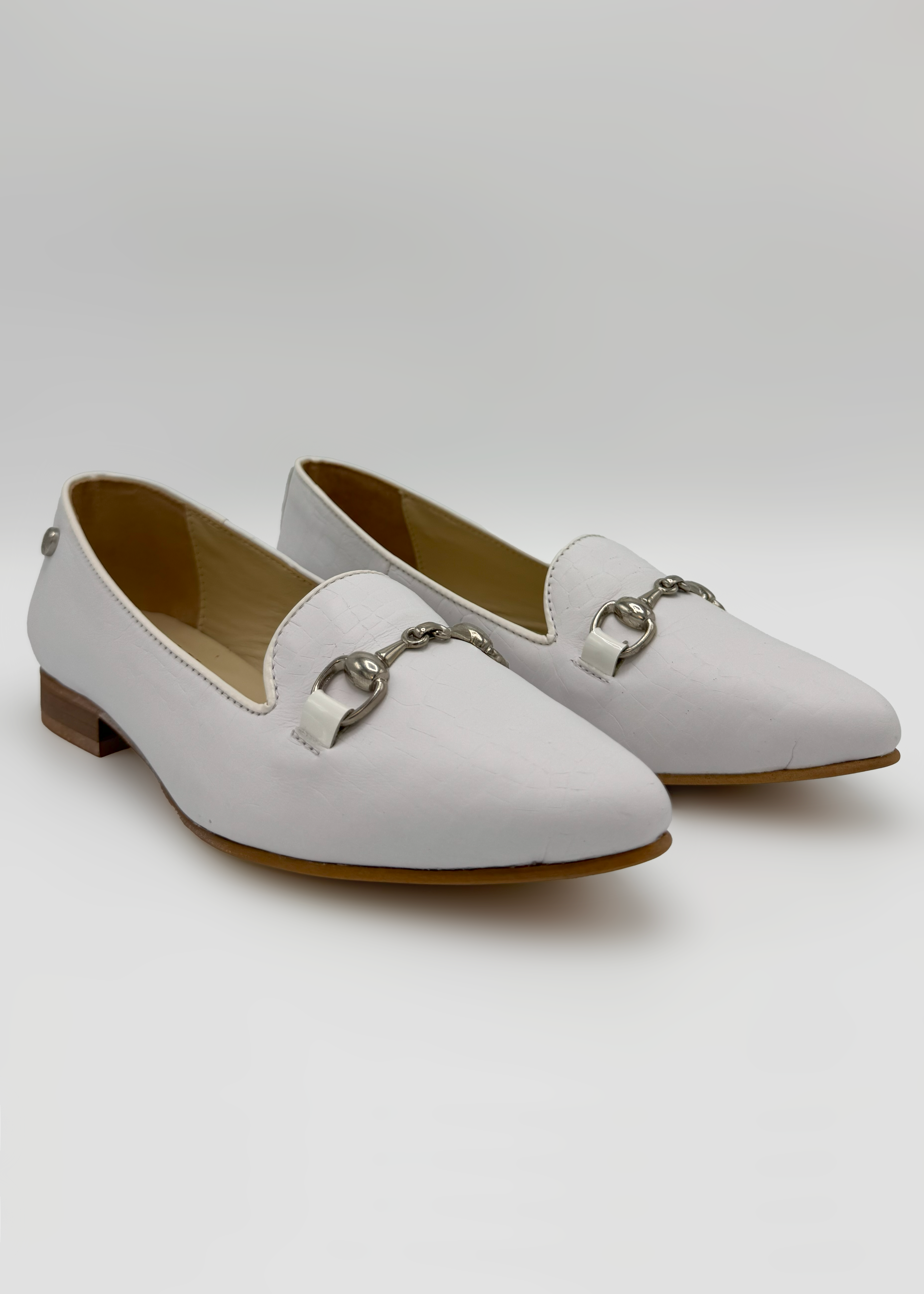 White Genuine Leather Shoes with Croc Texture Ruika