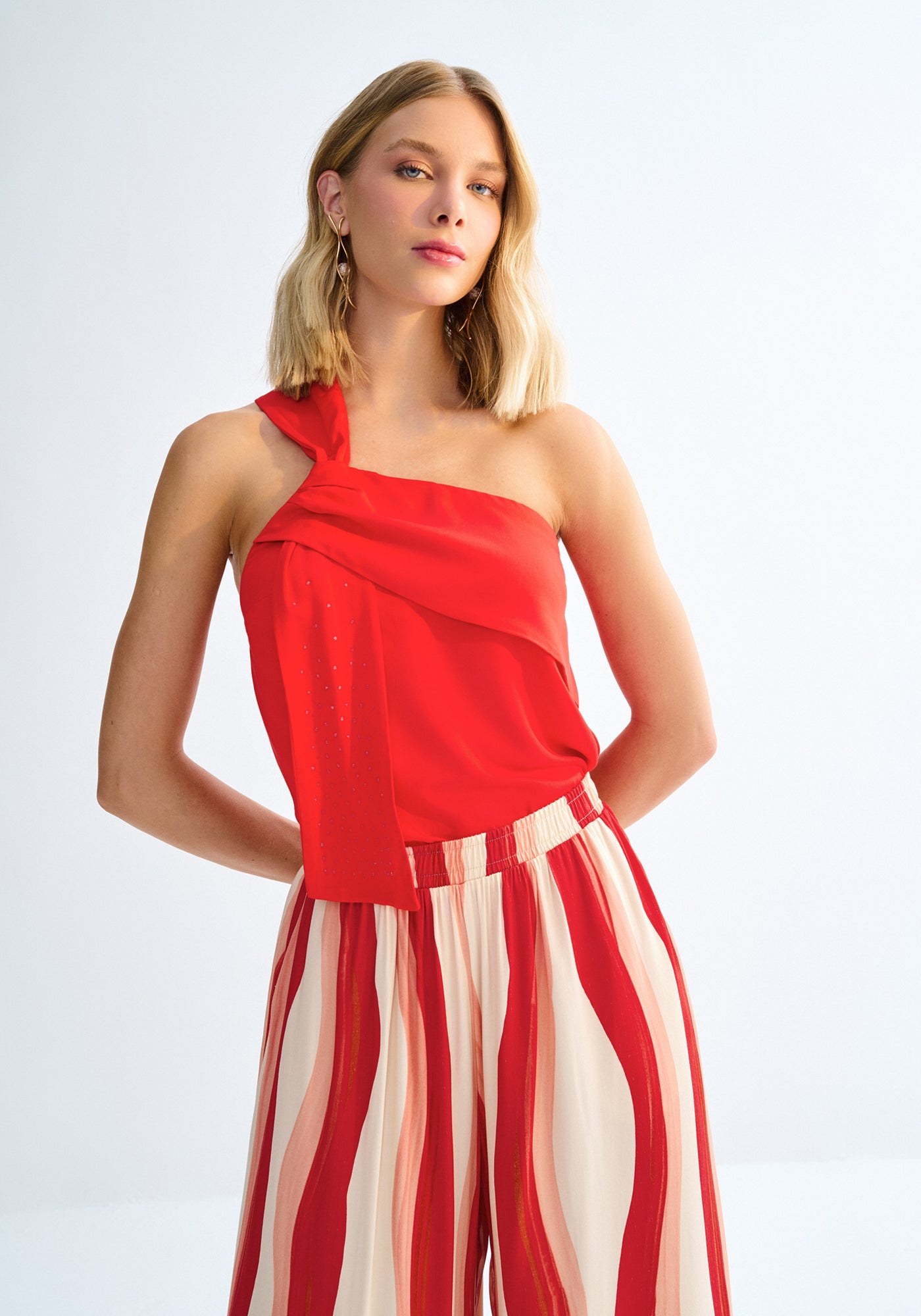 Blusa assimétrica Lez a Lez