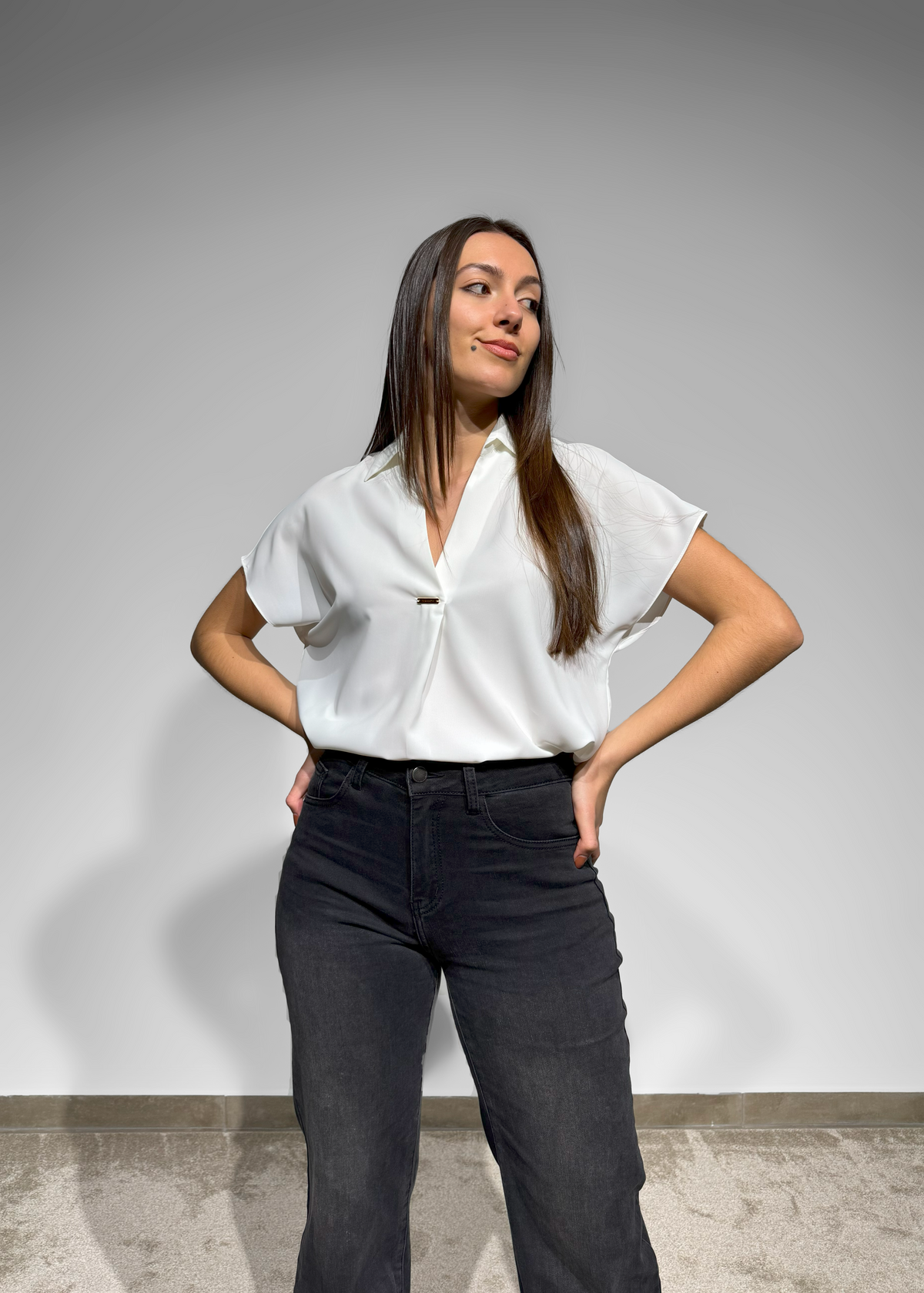 Blusa Branca de Manga Curta Ferrache