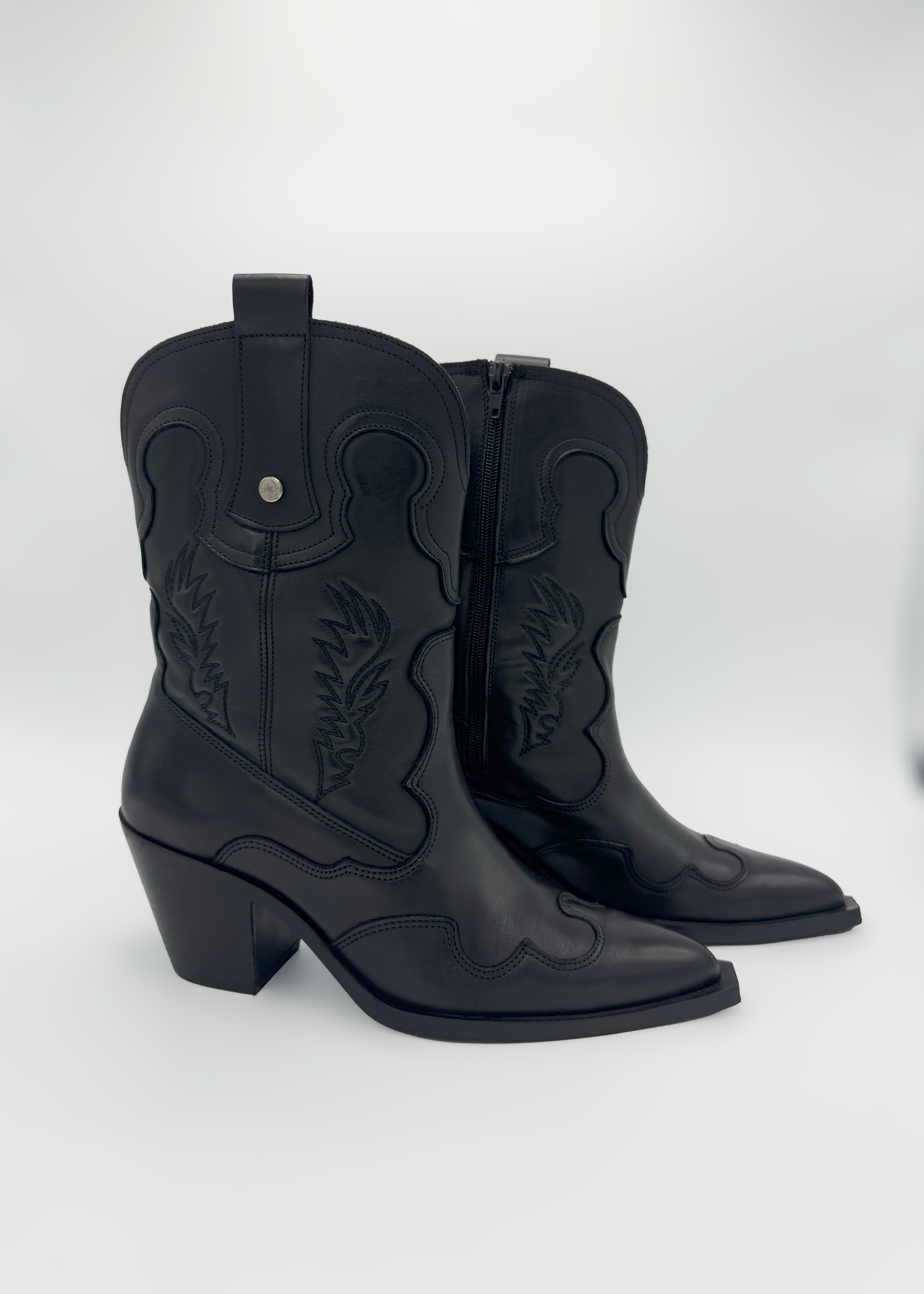 Mid Height Western Leather Boots