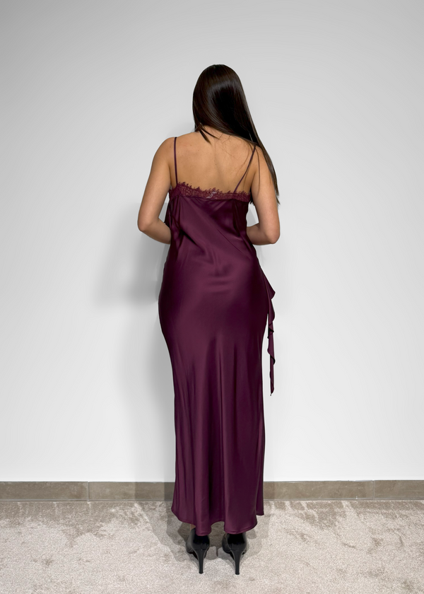 Vestido de alças com folho Imperial