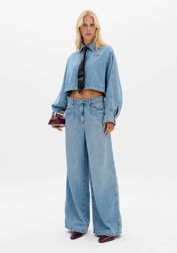 Relaxed Fit Mid-Rise Jeans Lança Perfume