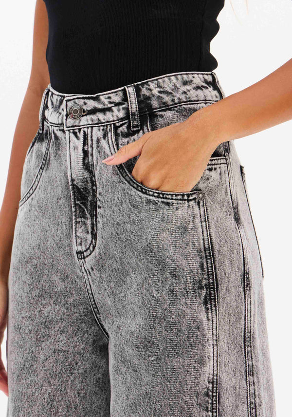 Super Baggy Mid-Rise Cotton Jeans Lança Perfume