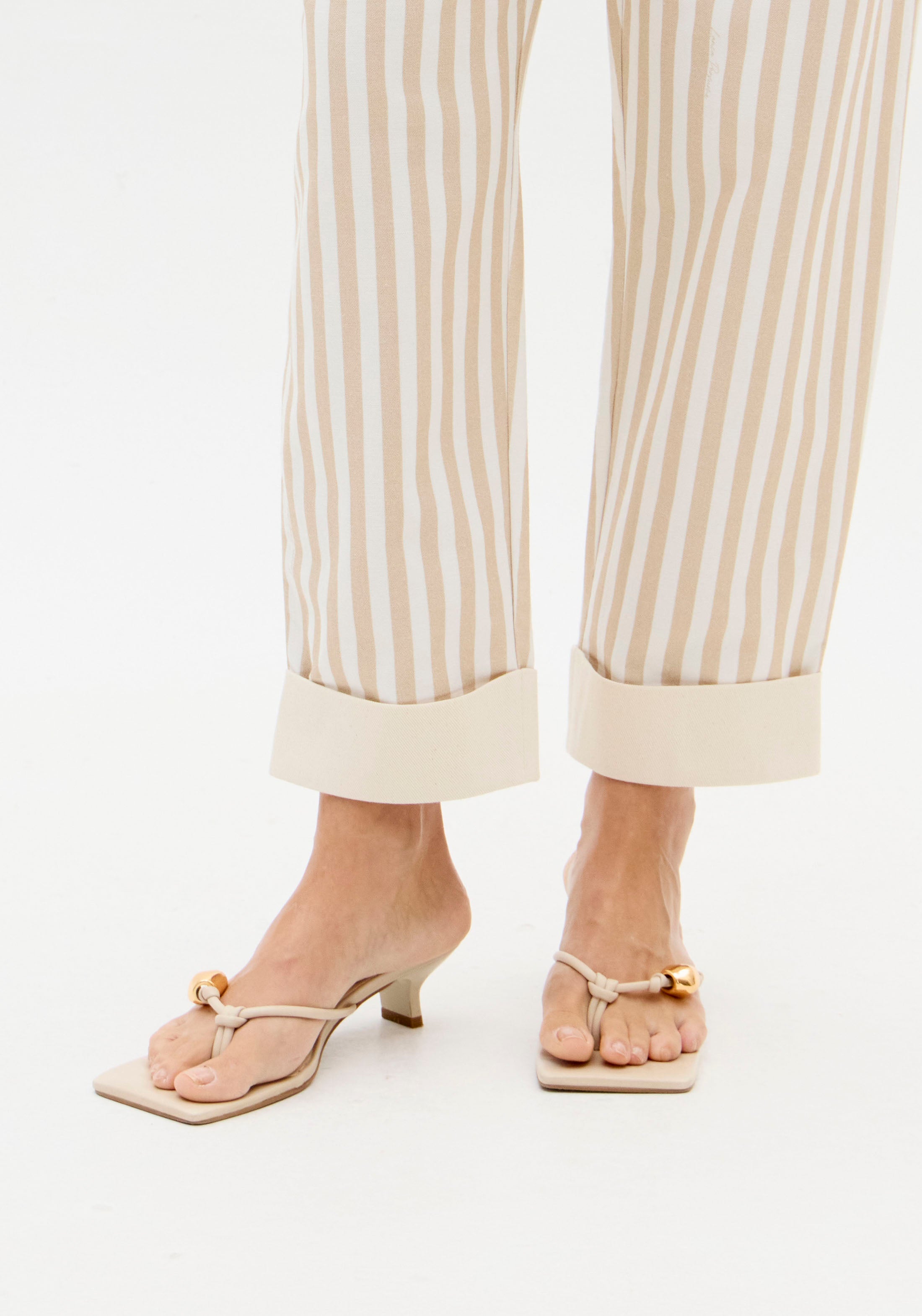 High-Waisted Striped Baggy Trousers Lança Perfume