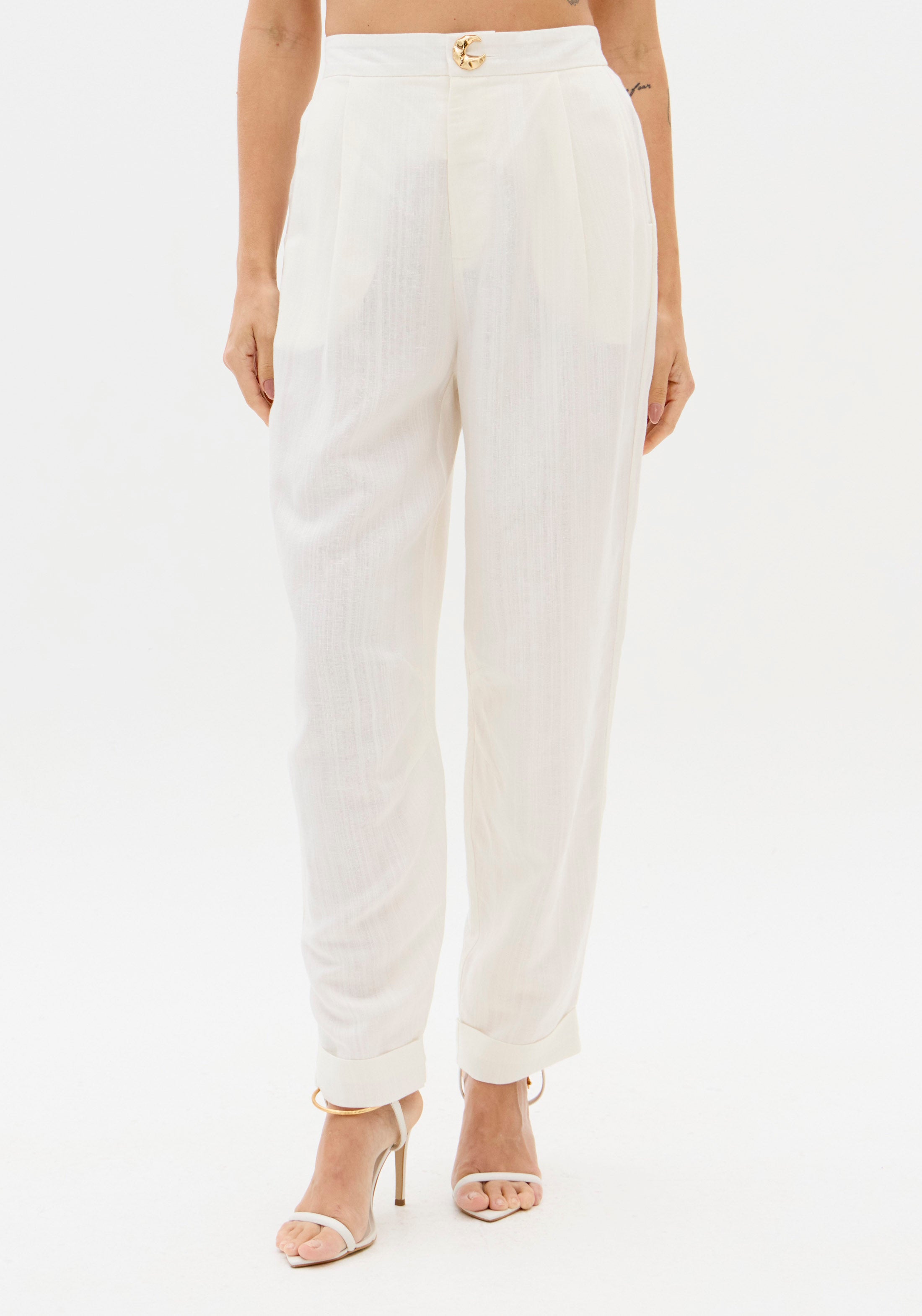 High-Rise Linen Carrot Trousers Lança perfume