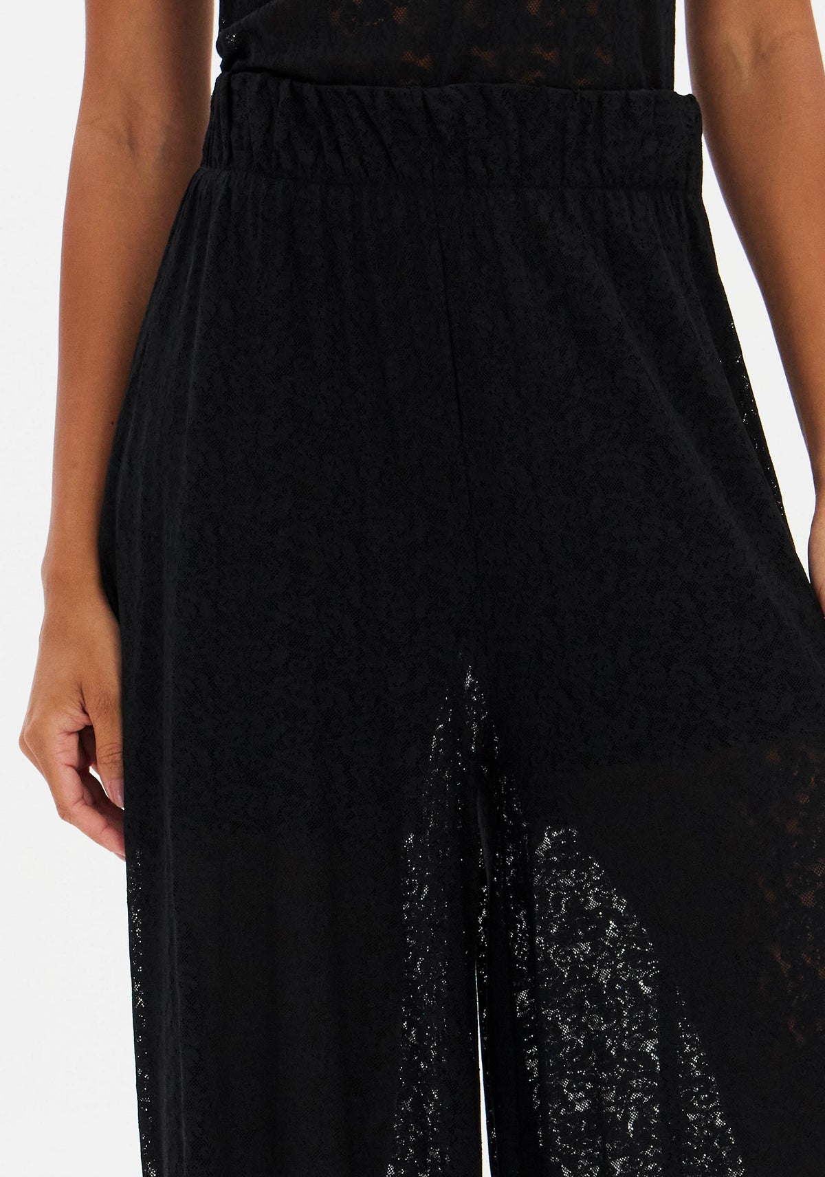 Lace Aladdin Trousers with Inner Lining Pants Lança Perfume