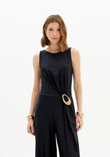 Macacão sem mangas com perna larga e acabamento decorativo Lança Perfume