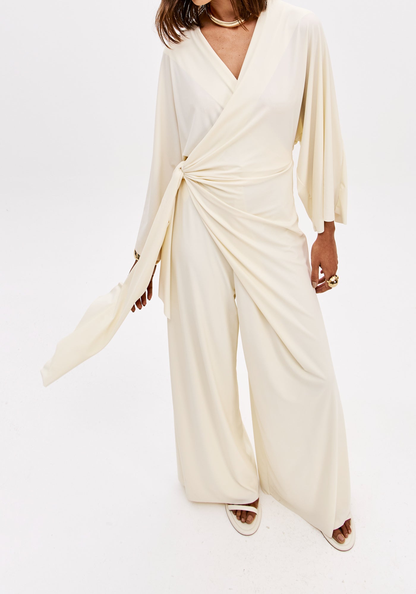 Surplice V-Neck Maxi Jumpsuit Lança Perfume