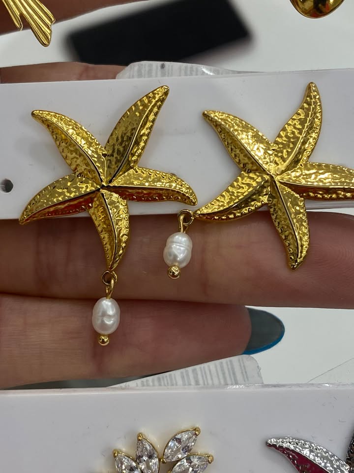 Starfish Earring with Pearl Jetlag