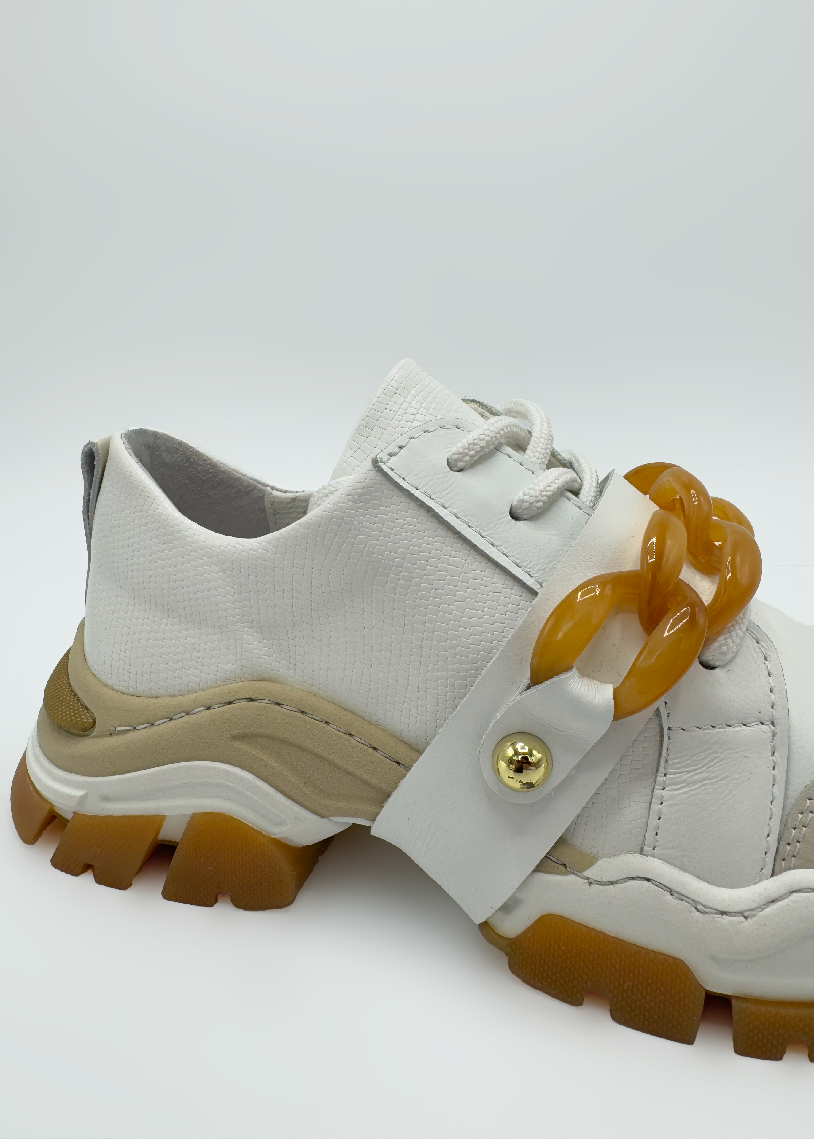 White Sneakers with Chain Detail Ruika