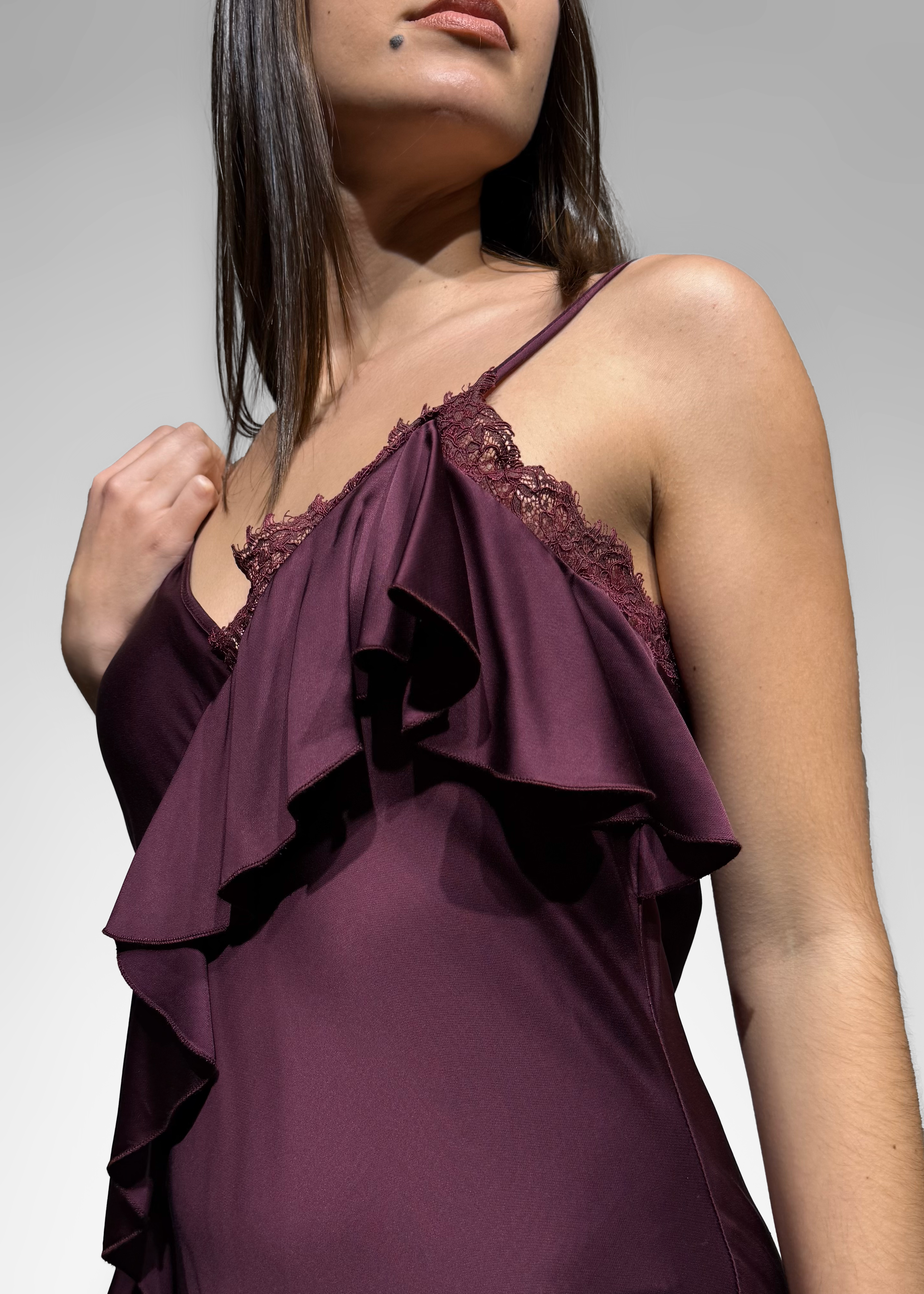 Vestido de alças com folho Imperial