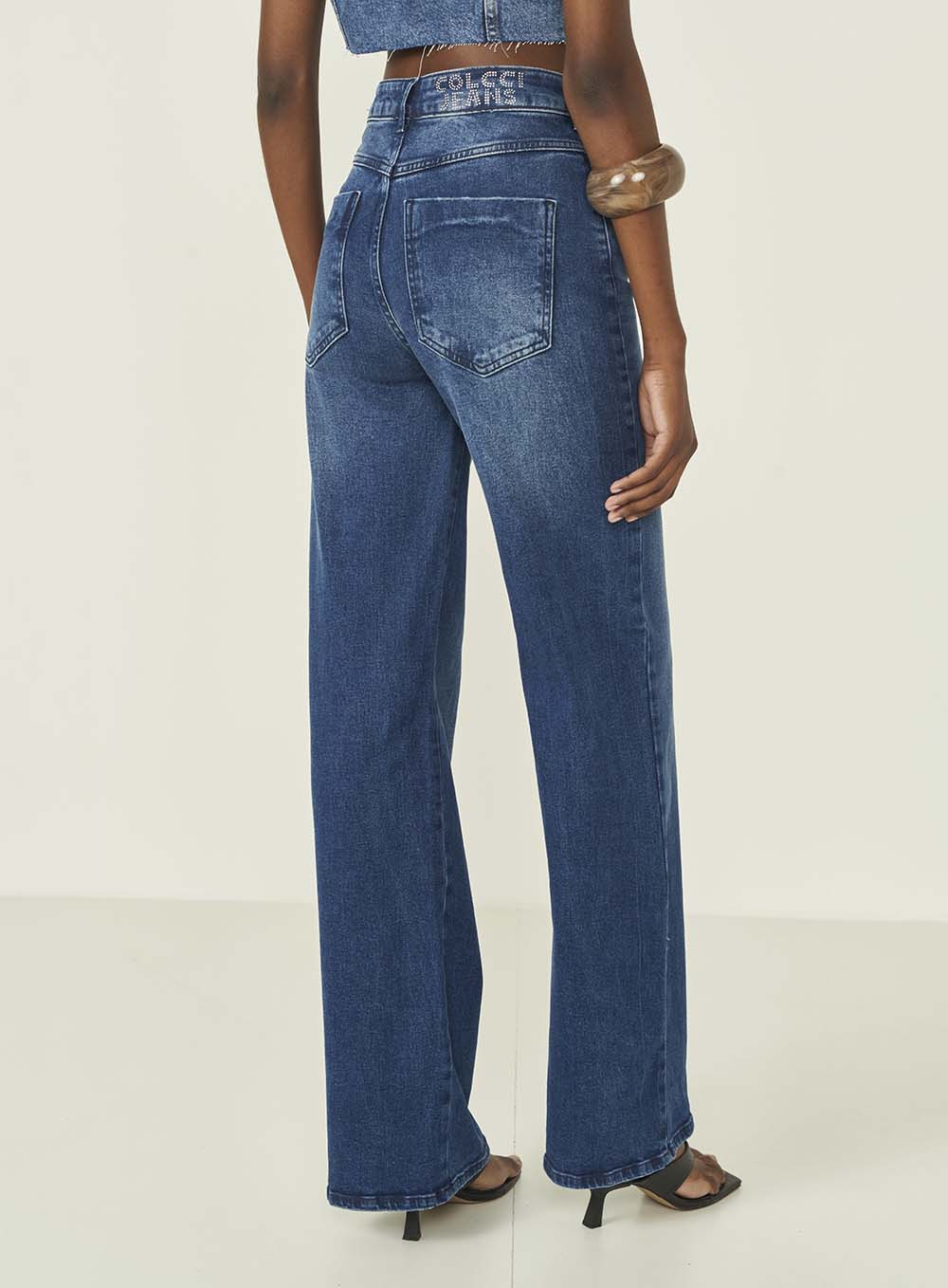 Jeans de Perna Direita Cintura Alta Berlim Colcci