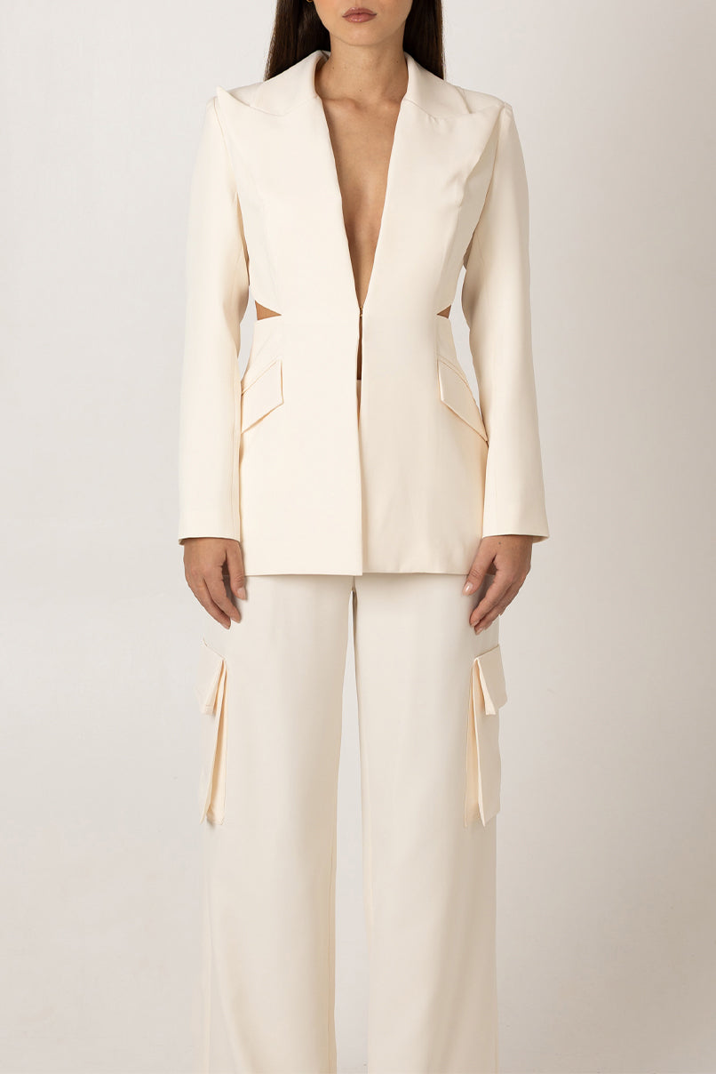 Blazer estruturado com recortes Sahoco