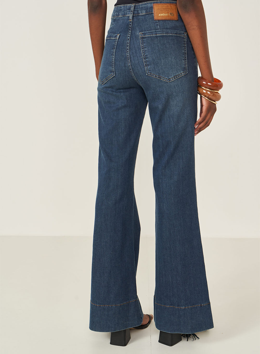 Bruna High-Rise Bootcut Jeans Colcci