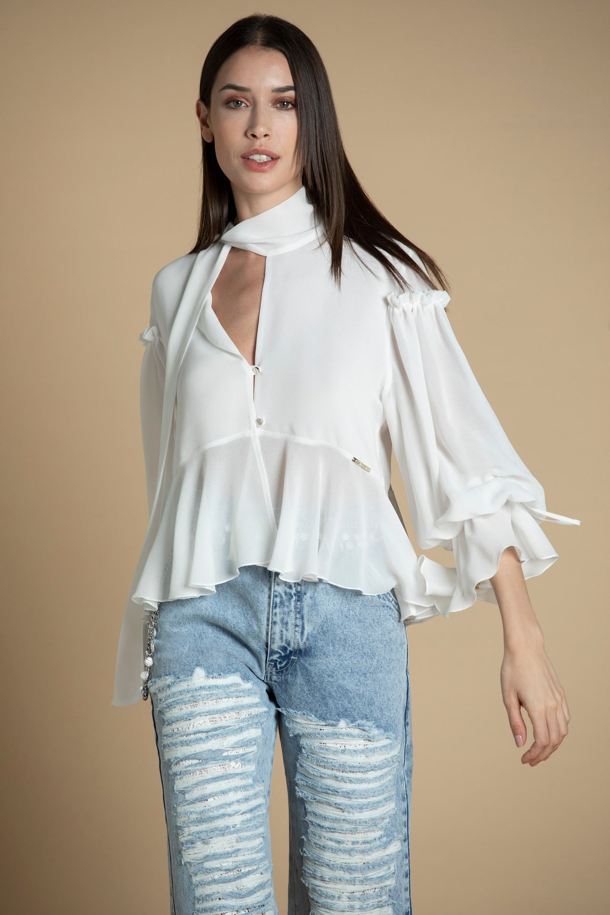 Blusa transparente com folhos Sahoco