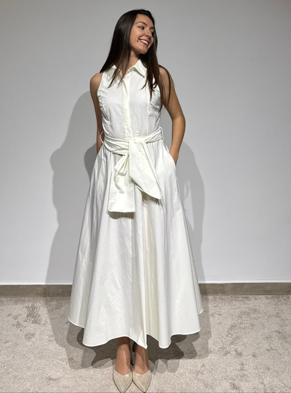 Vestido com cinto na cintura Arggido