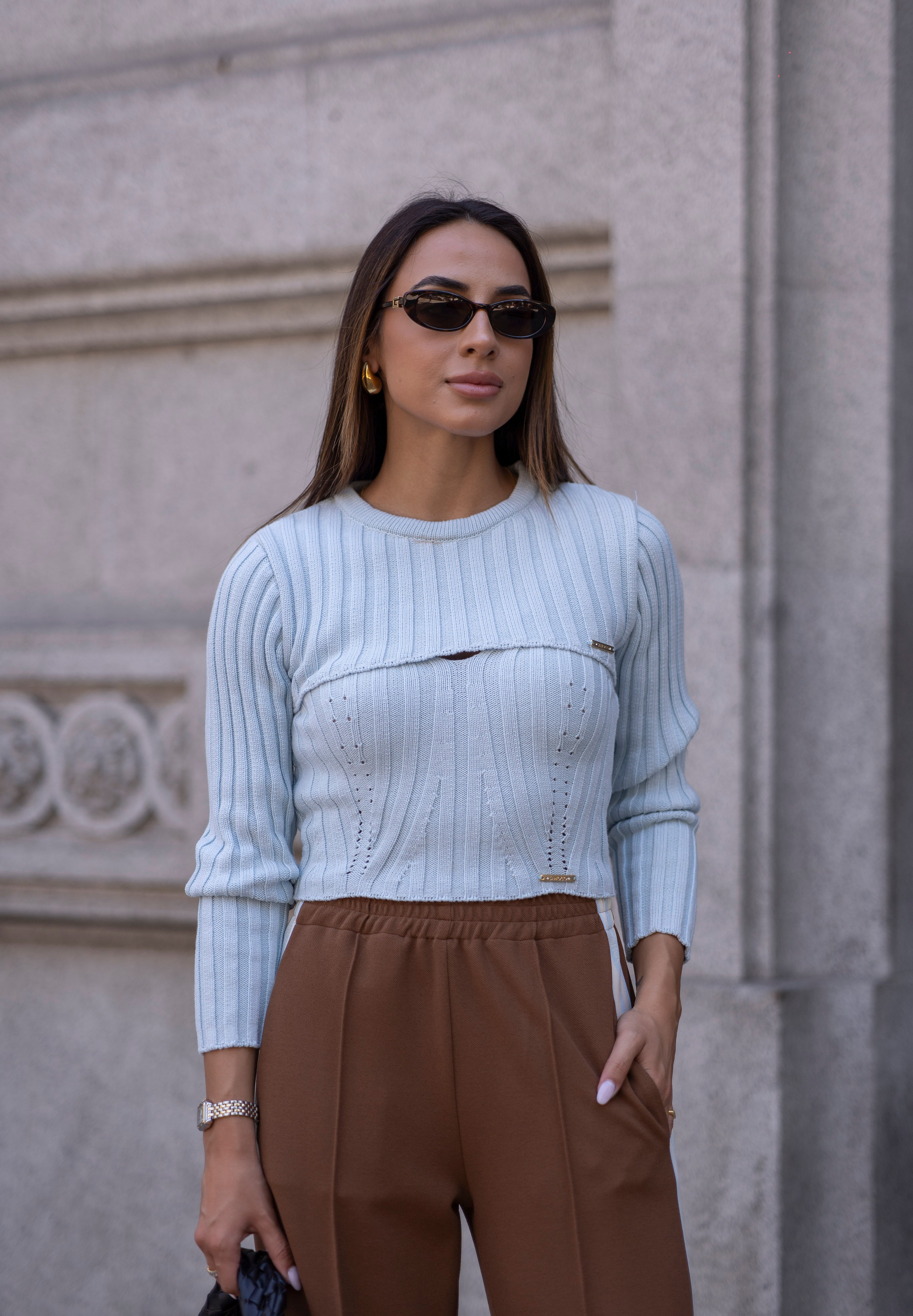 2-in-1 Layered Crop Top Sahoco