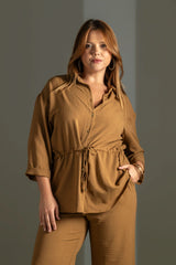 Elegant Button-Front Blouse with Cinched Waist Quattro Venti
