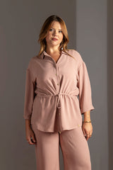 Elegant Button-Front Blouse with Cinched Waist Quattro Venti