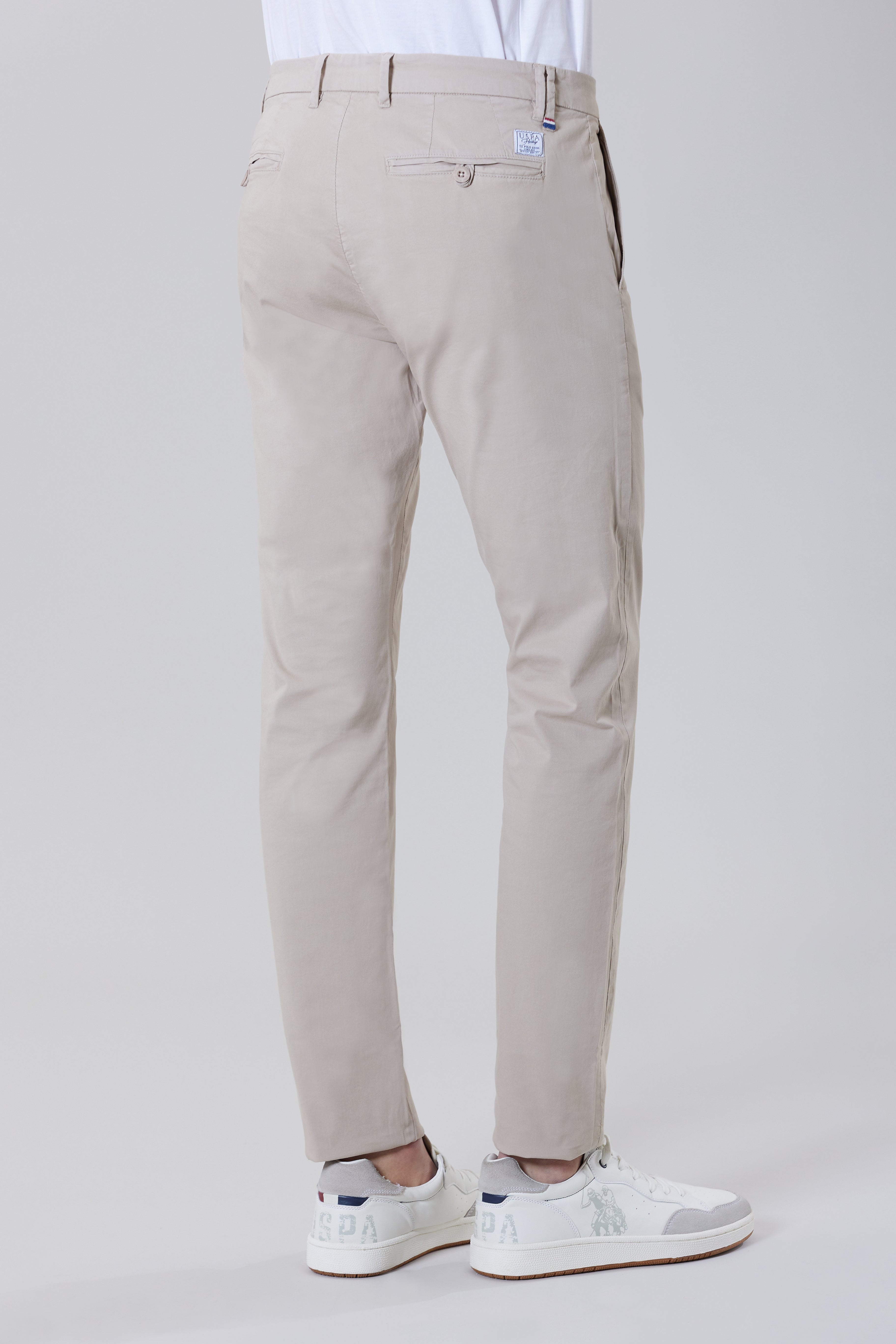 Calça modelo chino U.S. Polo