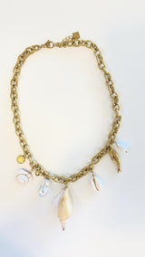 Chunky Shimmering Link Chain Cowrie Shell Necklace Jetlag