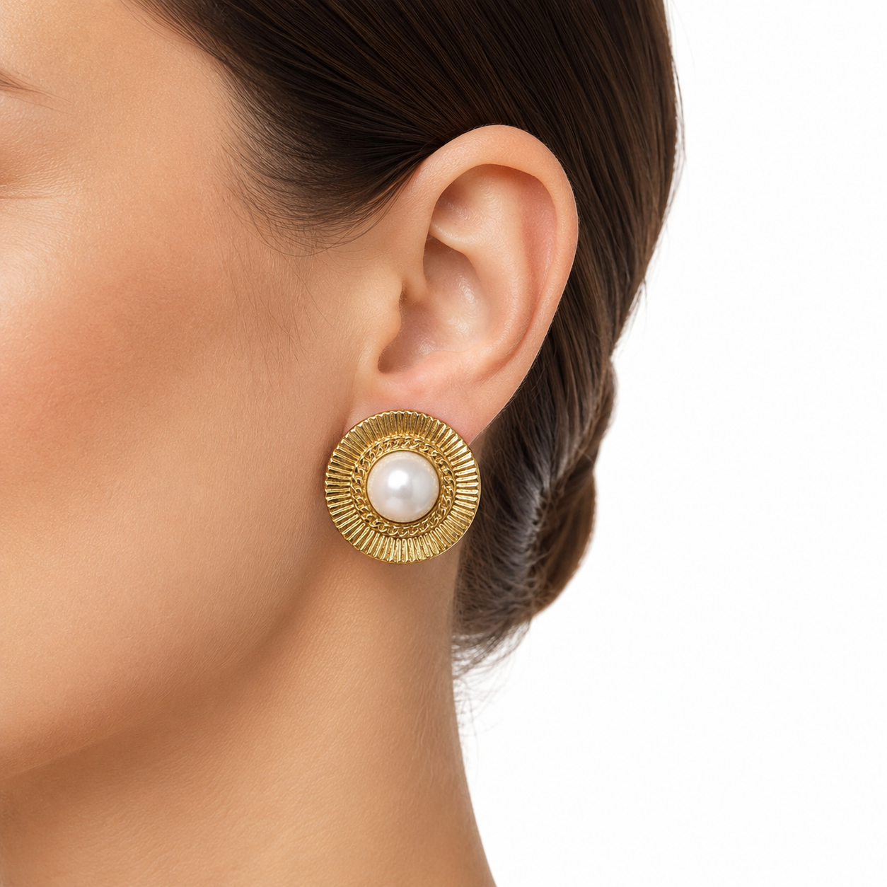 Round Hoop Earrings with White Pearl Detail Jetlag