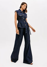 Super High-Rise Wide-Leg Jeans Lança Perfume