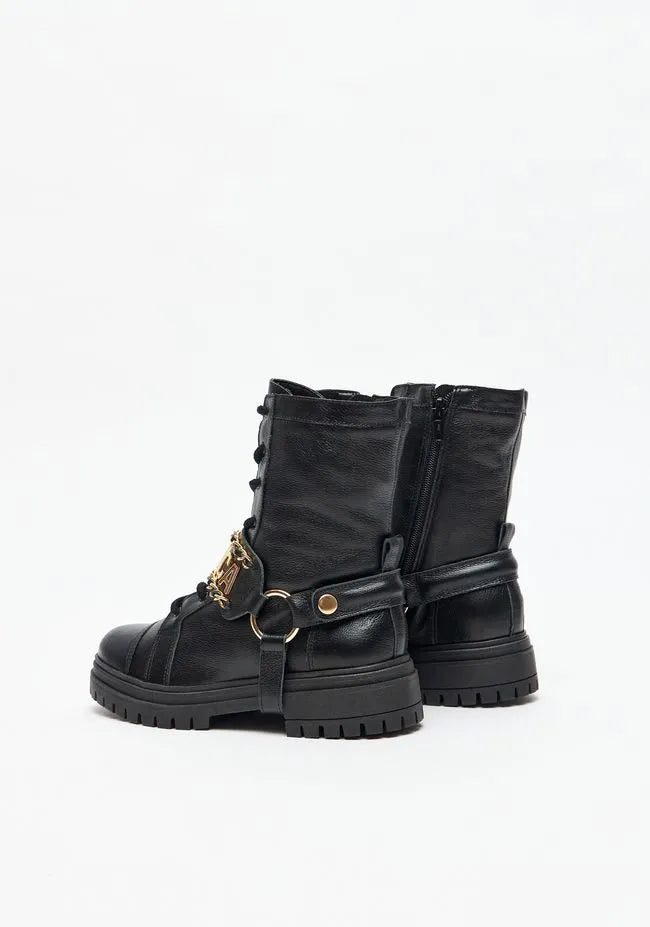 Low-Cut Boot with Statement Logo Buckle Lança Perfume