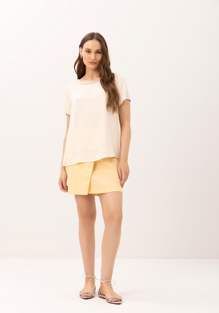 Blusa lisa de manga curta  com brilhantes Lez a Lez
