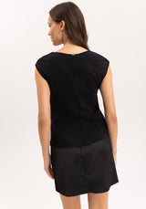 Blusa com detalhe em brilhantes na alça Lez a Lez