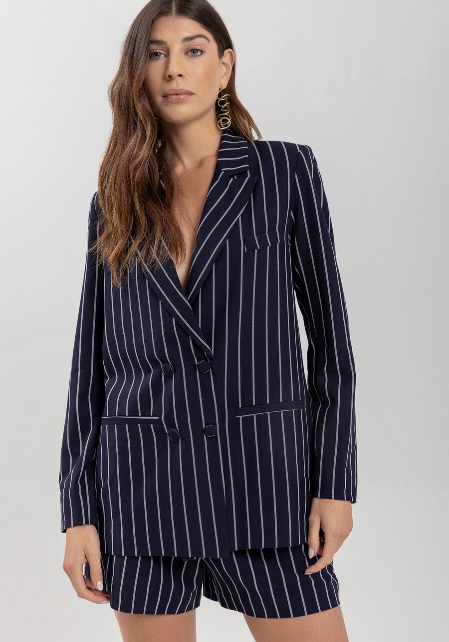 Long Tailored Blazer with Lapels and Covered Buttons Lez a Lez