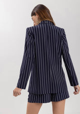 Long Tailored Blazer with Lapels and Covered Buttons Lez a Lez