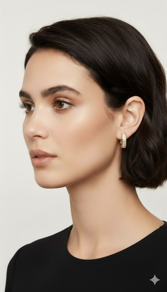 Square Gold Earrings with small diamonds Jetlag