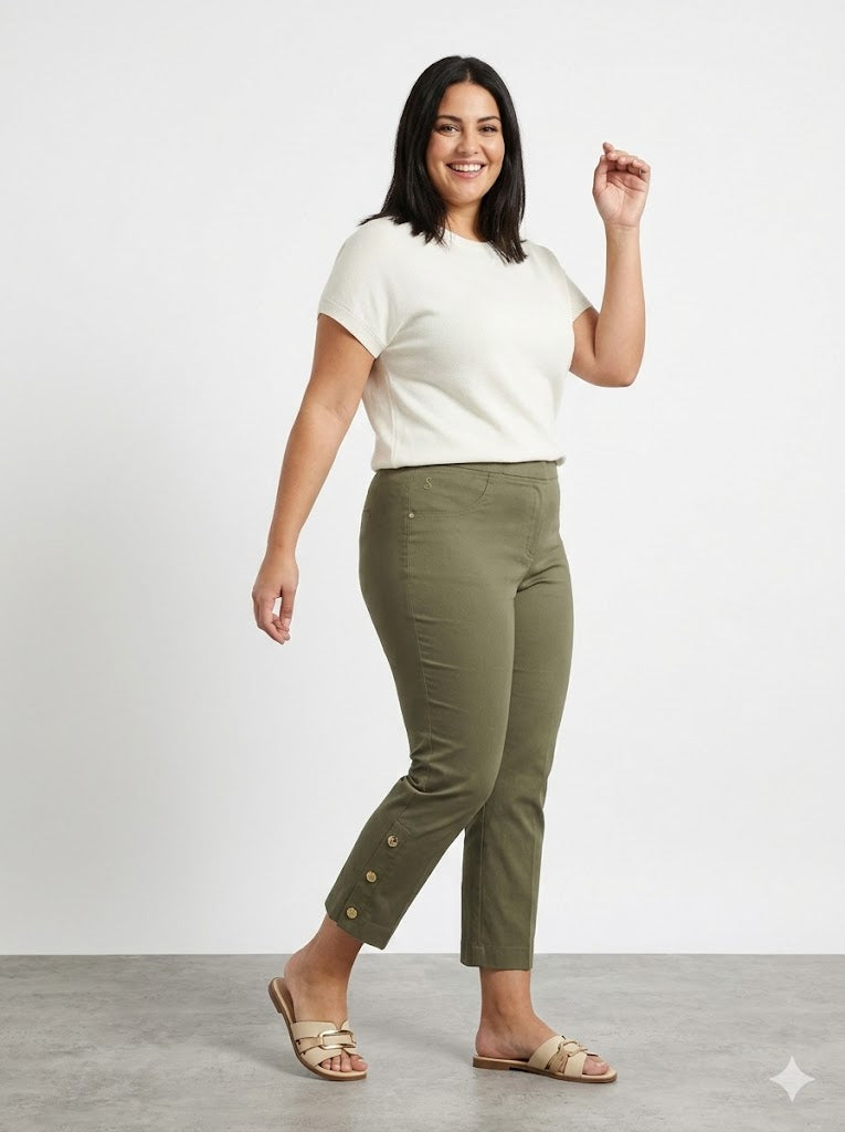 Chino Pants with Button-Hem Detail Sissus